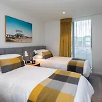 Urban Retreat Luxury City Stay